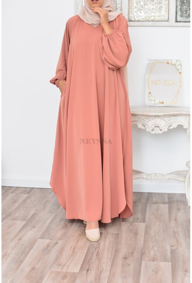 Longue robe abaya évasée légère et fluide