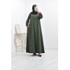 Long Muslim woman flowing abaya with frou frou sleeves perfect for the daily life.